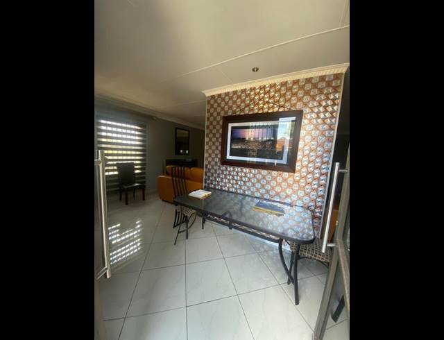 3 BEDROOM HOUSE FOR SALE IN GELUKSDAL